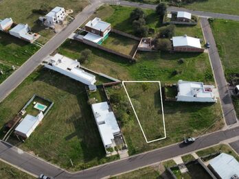 Lote en Oro Verde