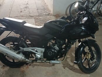 Rouser 220F