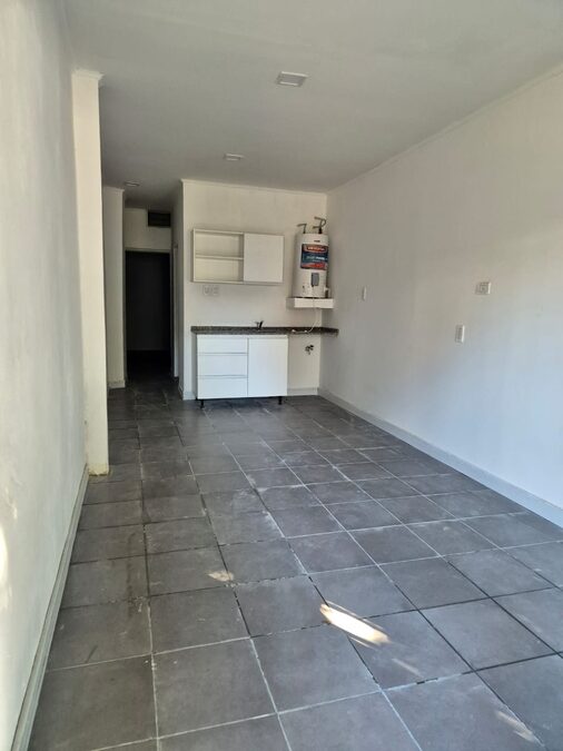 ALQUILO DEPARTAMENTO DE 1 DORMITORIO PARA VIVIENDA U OFICINA PARA JULIO