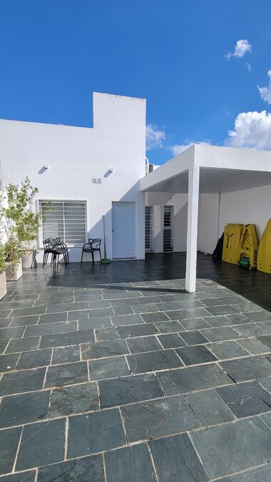 CASA EN VENTA — FUNCIONAL, COMPLETA Y LISTA PARA DISFRUTAR