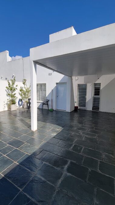 CASA EN VENTA — FUNCIONAL, COMPLETA Y LISTA PARA DISFRUTAR