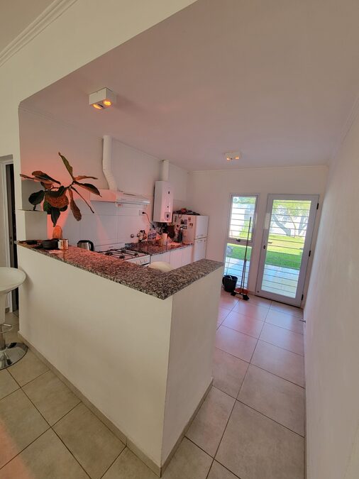 CASA EN VENTA — FUNCIONAL, COMPLETA Y LISTA PARA DISFRUTAR