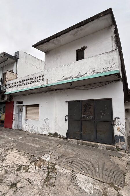 Casa para inversión a reciclar en zona estratégica 🏡