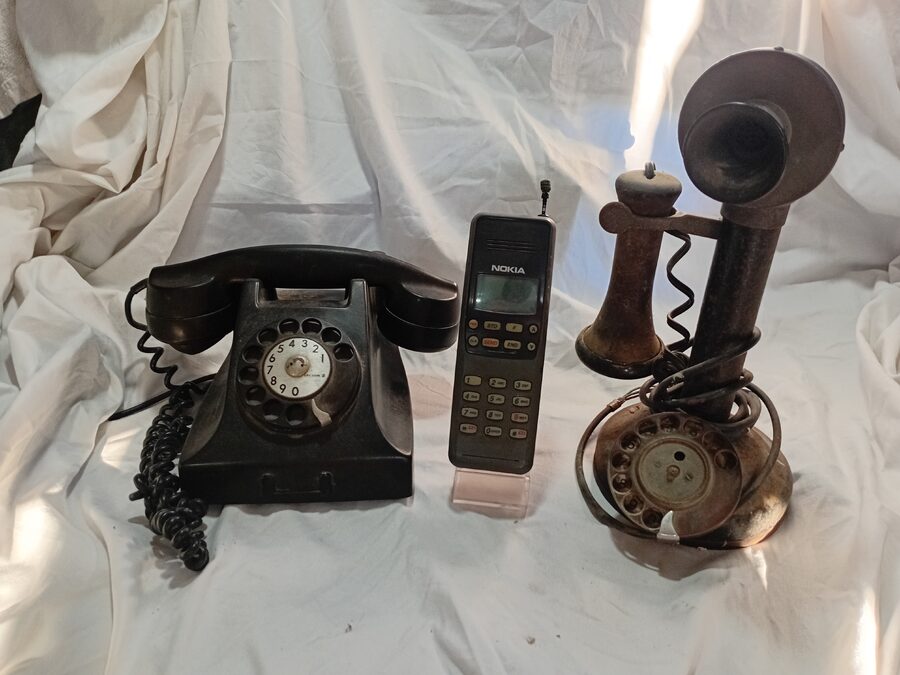 Teléfonos Antiguos