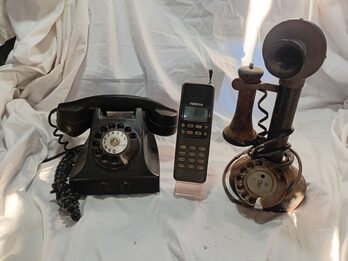 Teléfonos Antiguos