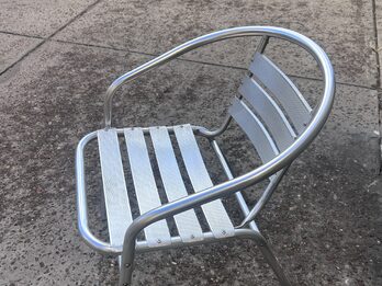 Sillas de aluminio el par 100000