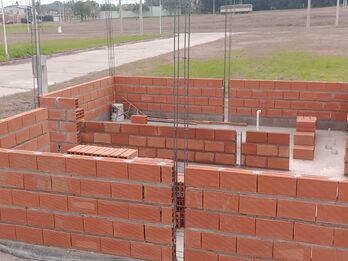 TENES TU CREDITO IAPV?  NOSOTROS CONSTRUIMOS TU VIVIENDA!