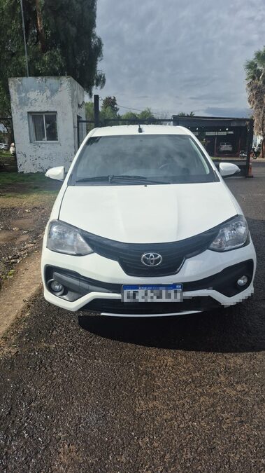 TOYOTA ETIOS XLS 2021 MANUAL