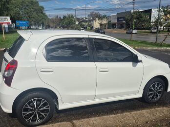 TOYOTA ETIOS XLS 2021 MANUAL
