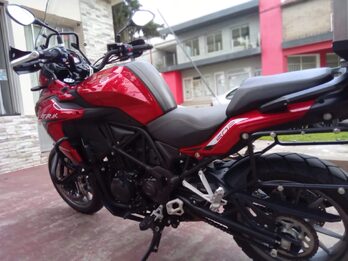 Particular vende Moto TRK 502 Benelli