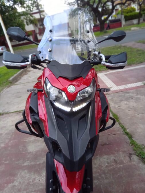 Particular vende Moto TRK 502 Benelli