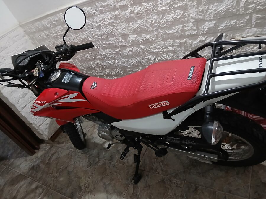 Vendo honda xr 150 de primera mano
