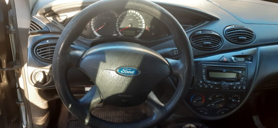 Vendo Ford focus one ambiente 2009