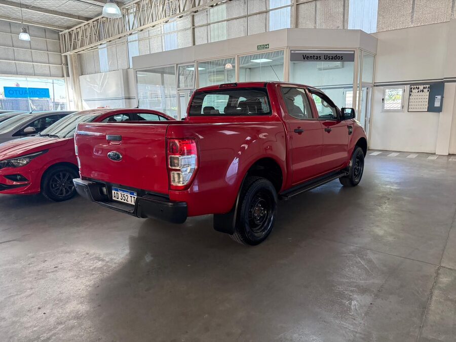RANGER 2.2D DC 4X2 XL 6MT (125CV) - AÑO 2018 - 166.093KM