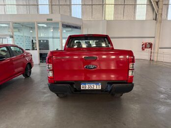 RANGER 2.2D DC 4X2 XL 6MT (125CV) - AÑO 2018 - 166.093KM
