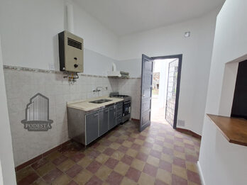 Casa 3 dormitorios calle Jujuy y Marco sastre