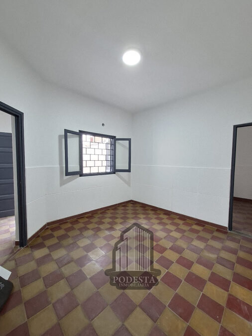 Casa 3 dormitorios calle Jujuy y Marco sastre