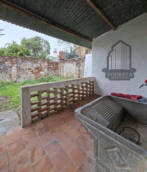 Casa 3 dormitorios calle Jujuy y Marco sastre