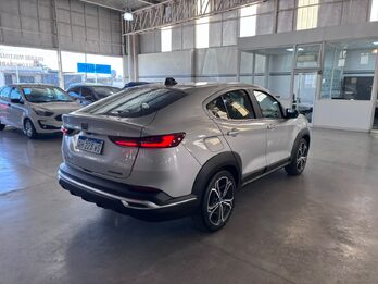 FIAT FASTBACK TURBO 270 AT6 (175CV) - AÑO 2025 - 13.346KM