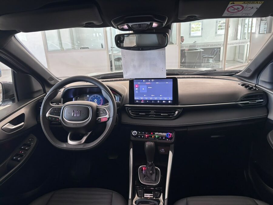 FIAT FASTBACK TURBO 270 AT6 (175CV) - AÑO 2025 - 13.346KM