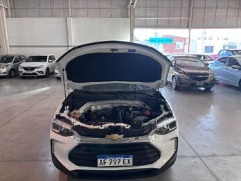 TRACKER 1.2T AT S/BT - AÑO 2023 - 66.157KM