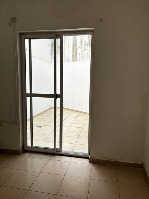 PARTICULAR VENDE, departamemto de un dormitorio Planta Baja