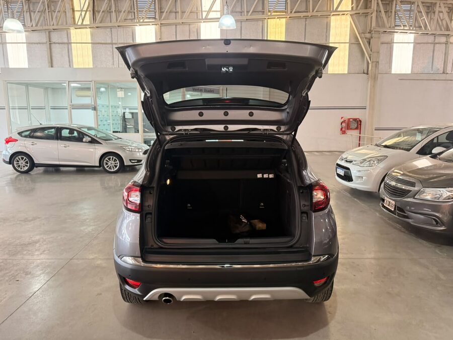 CAPTUR 1.6 INTENS CVT - AÑO 2021 - 30.588KM