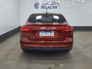 FORD FOCUS SE PLUS 2.0L AT - 2019 - 82.000 KMS