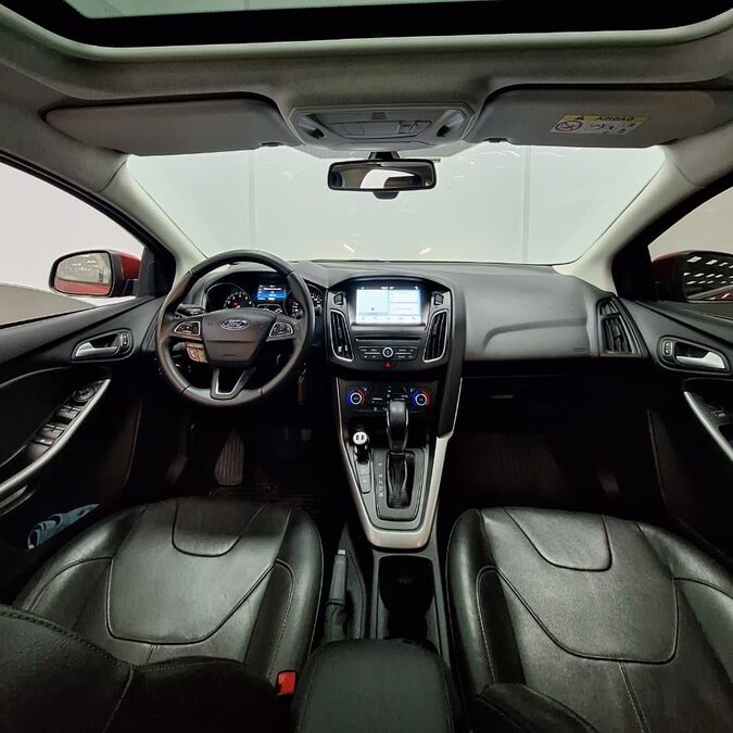 FORD FOCUS SE PLUS 2.0L AT - 2019 - 82.000 KMS
