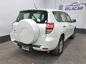 TOYOTA RAV4 4 2.4 AT - 2013 - 247000 KM