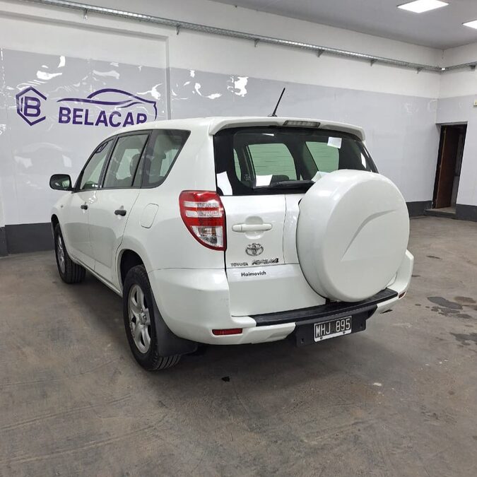 TOYOTA RAV4 4 2.4 AT - 2013 - 247000 KM