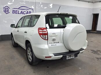 TOYOTA RAV4 4 2.4 AT - 2013 - 247000 KM