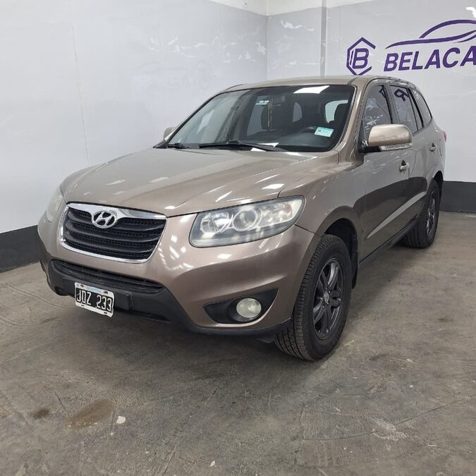 HYUNDAI SANTA FE GLS 2WD 2.4 7as – 2010 – 260.000 KMS