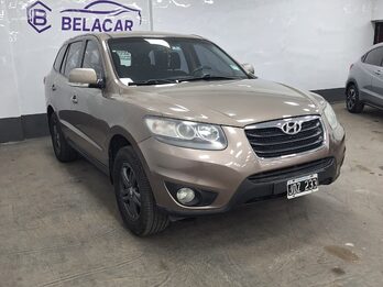 HYUNDAI SANTA FE GLS 2WD 2.4 7as – 2010 – 260.000 KMS