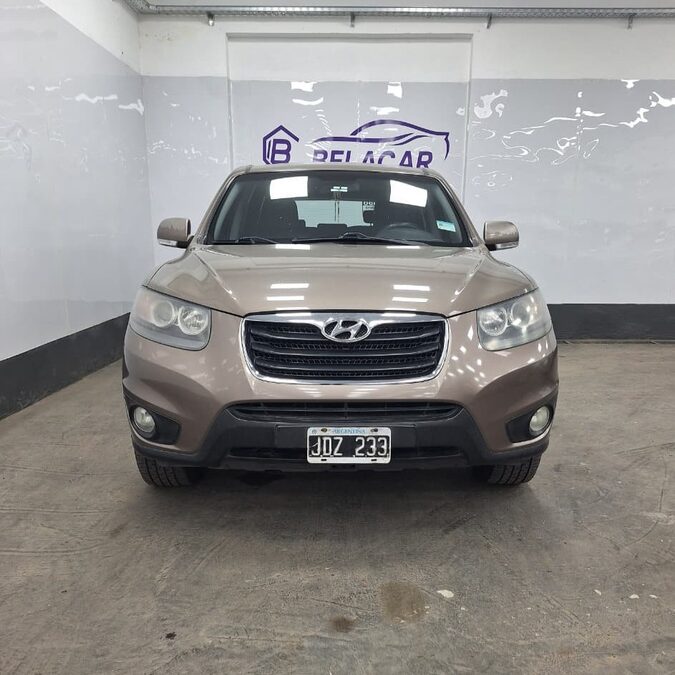 HYUNDAI SANTA FE GLS 2WD 2.4 7as – 2010 – 260.000 KMS
