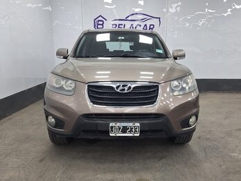 HYUNDAI SANTA FE GLS 2WD 2.4 7as – 2010 – 260.000 KMS