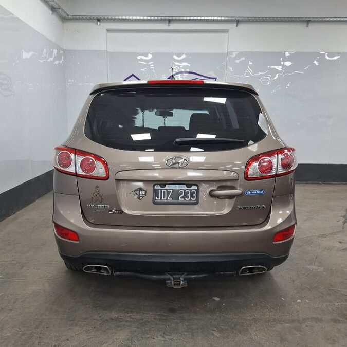 HYUNDAI SANTA FE GLS 2WD 2.4 7as – 2010 – 260.000 KMS