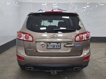 HYUNDAI SANTA FE GLS 2WD 2.4 7as – 2010 – 260.000 KMS