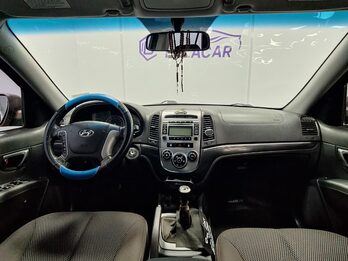 HYUNDAI SANTA FE GLS 2WD 2.4 7as – 2010 – 260.000 KMS