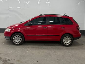 VOLKSWAGEN SURAN CONFORTLINE - 2010 - 152.000 KMS