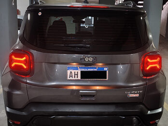 Jeep Renegade Sport 1.8 Automático Año 2025