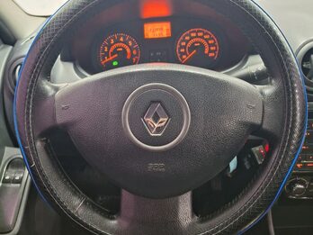 RENAULT LOGAN PACK II - 2013 -  210.000 KMS