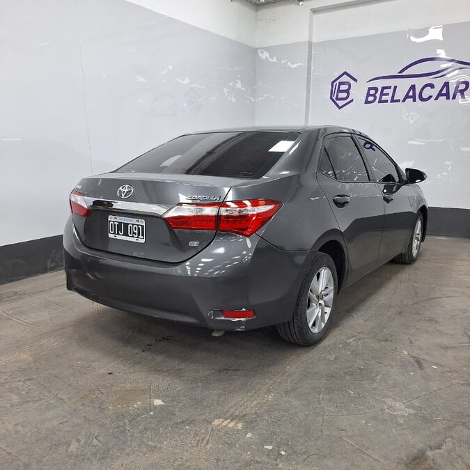 TOYOTA COROLLA 1.8 XEI MT – 2015 – 143000 KMS