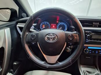 TOYOTA COROLLA 1.8 XEI MT – 2015 – 143000 KMS