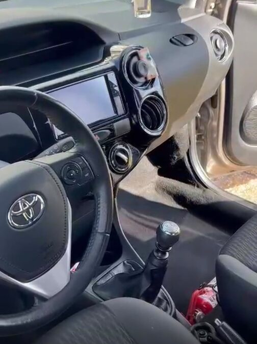 VENDO TOYOTA ETIOS XLS 2019