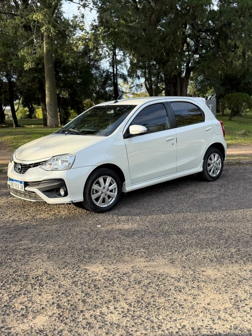 VENDO ETIOS XLS 2017