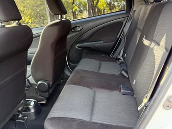 VENDO ETIOS XLS 2017
