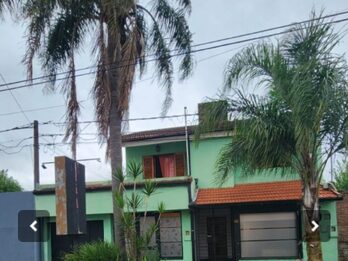 Casa 4 dormitorios zona esc. De policías