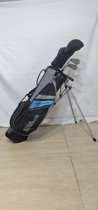 Palos De Golf Wilson Profile, Junior 6 Piezas Mas Bolso (Usado)