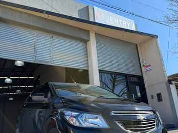 VENDO CHEVROLET ONIX FULL LTZ